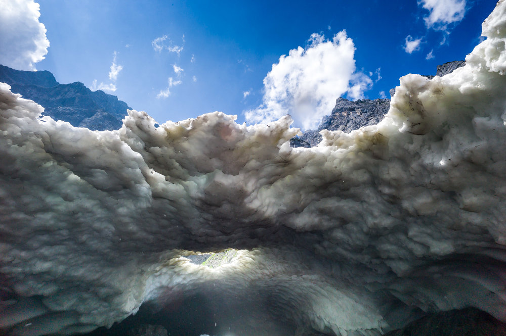 The Ice Chapel, 21mm (© Paul Glendell 2018)